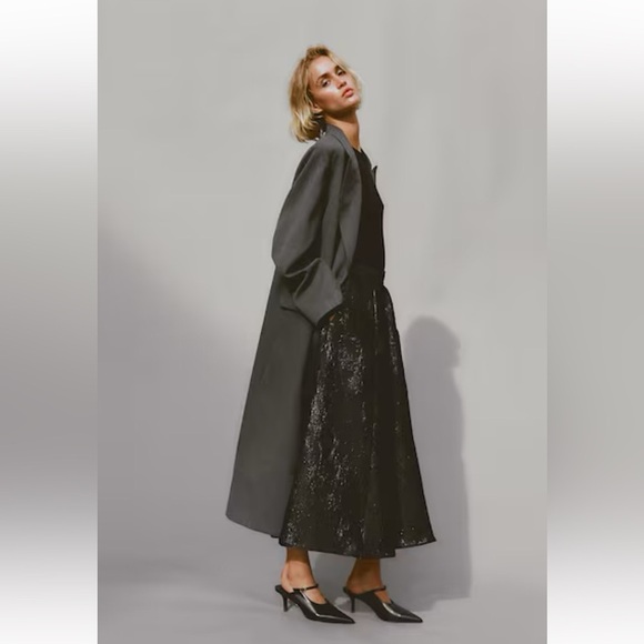 H&M Black Jacquard A-Line Midi Skirt Textured Full Elegant Evening Wear Sz 2 - Picture 7 of 13